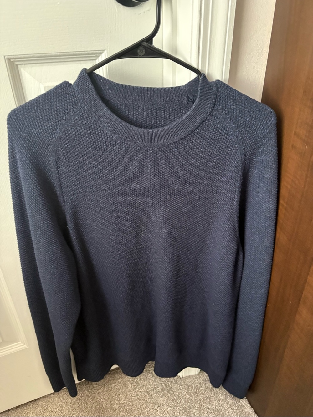 lululemon athletica Men's Navy Crewneck Sweater